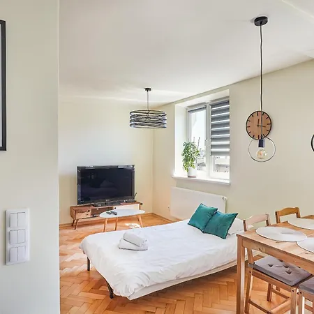 Slowackiego Avenue Cozy By Bookinghost Apartment *
