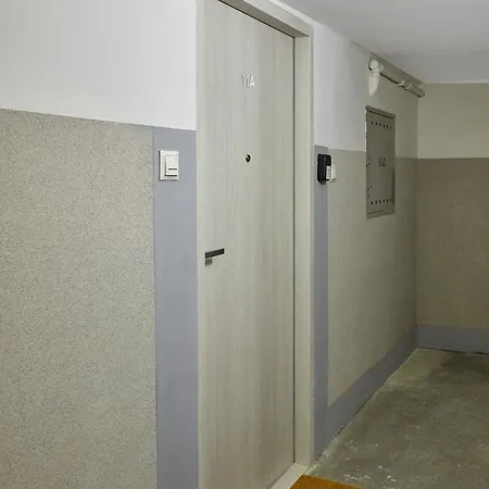 Slowackiego Avenue Cozy By Bookinghost